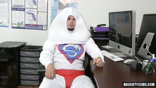 Hot babe savors every inch of that big dicked boy's hard body