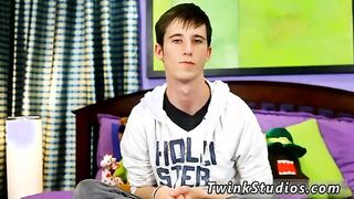 Watch As if the Beaches of SoCal are too Good to be True: Petite Homosuckers Get Intense Lesbian Hook-Ups