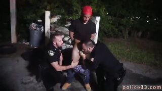 Homo officer dominates muscular dude in uniform & gives him a hard fuck