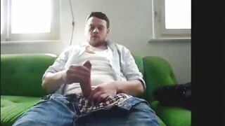 MILKY BOY SHOOTS FLOWS OF JIZM