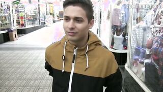 Euro hunk takes it in the ass like a champ in Hunter 342 clip