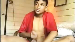 Watch this Japanese teen with a straight-on-straight-style handjob for cash