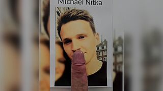 Michael Nitka's cum-hungry straight friend joins for a wild cum-fest