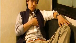 Japanese hottie Red-Hot Onanist jerks off while getting his young body toned up