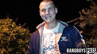 Tattooed studs give a hot outdoor handjob & take a cumshot in Screw Guys Pass