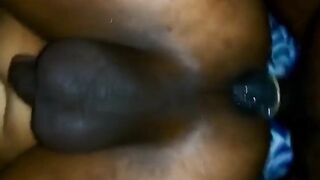 Watch this Pakistani amateur give a sloppy handjob to a lucky Sri Lankan and take his big load in his mouth