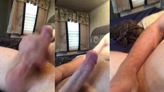 Gingerfrojk's hot solo session ends with a massive cumshot