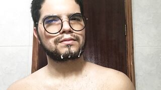 KansLogan's hot daddy handjob skills will blow your mind with his hot red-hot cumshot