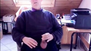 Grandpa's hot solo session ends with a hot creampie for his cum-loving babe