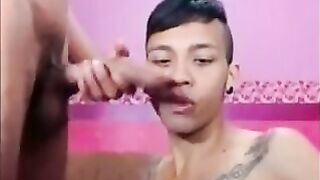 Watch these kinky twinks take it in the ass on webcam