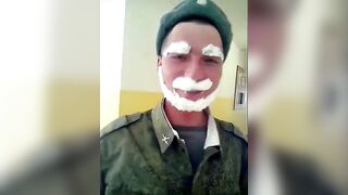 Military hunk with big dicks enjoys selling his hairy ass in a wild Banho 2