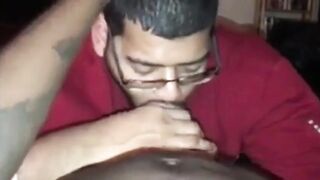 Watch this amateur guy go wild with his huge cock while giving a hot handjob
