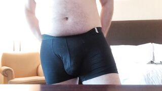Canadianbeef86's Hairy Hunk Attempts to Get Hall's Cumshot