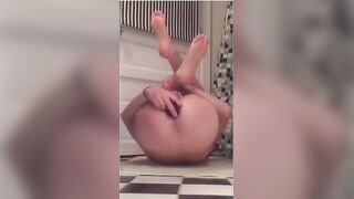 Scooterz999 dominates with his hairy hands in amateur Euro video