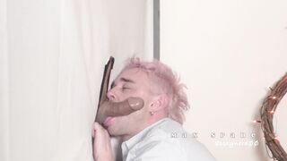 Max Spade dominates Glory Slot with his huge cock & gives his a mind-blowing blowjob