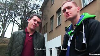 Czech Hunter 419 goes wild with his muscle and gives a wild anal blowjob to a lucky Euro twink