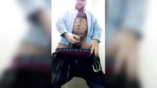 Amateur dude with a huge dick enjoys a steamy solo session with a cumshot on his big hand