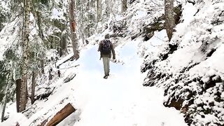 Holiday Off The Hook (12-15-2018)