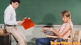 Classic college orgy with tattooed jocks and blowjobs