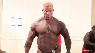 2012 IFBB Tampa Pumroom